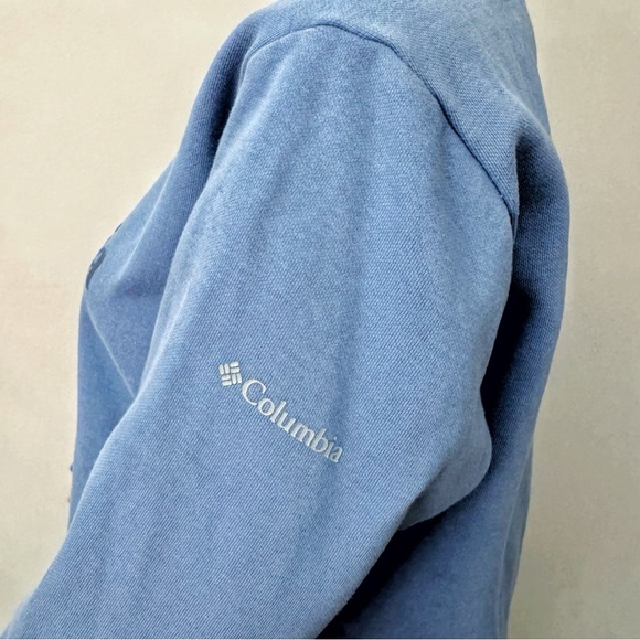 Columbia Oversized Blue Casual Crew Neck Pull Over Logo Front Sweatshirt. - Picture 14 of 16